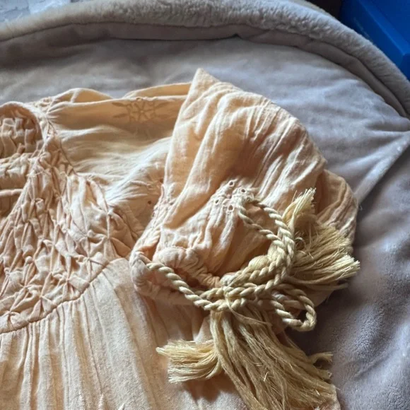 Free people celestial skies midi dress in yellow. Size S. Roomy fit. EUC. - Picture 5 of 6